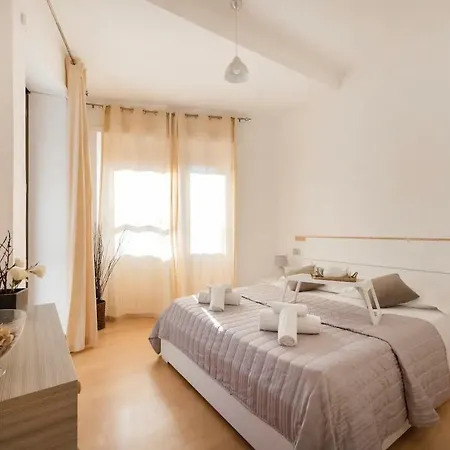 Apartament World Wide Bed San Giovanni *